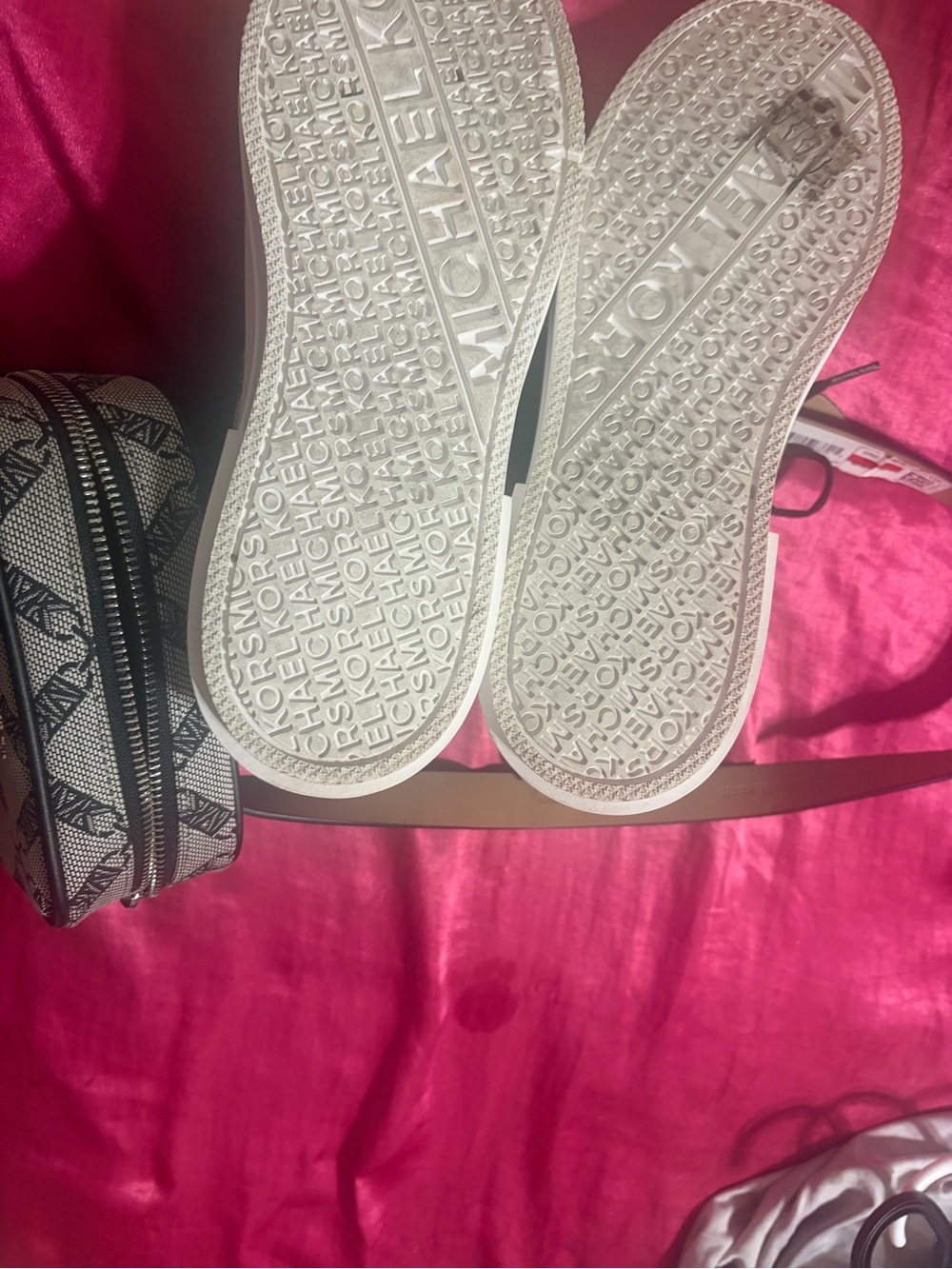 New Michael Kors High-Top Canvas Sneakers in Black and Cream - with matching bag - Picture 9 of 10